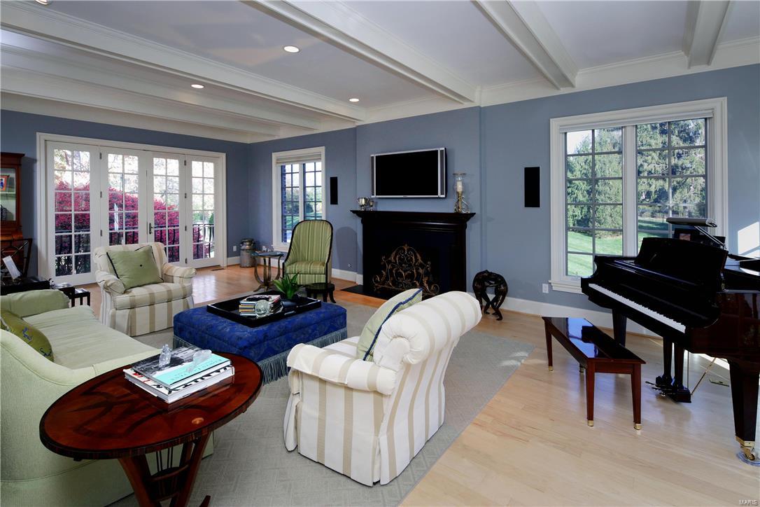 S Warson Road - Residential