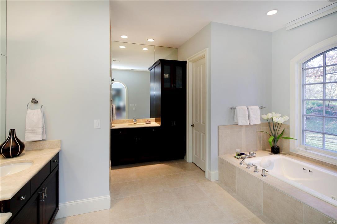 S Warson Road - Residential