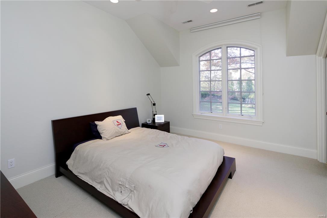 S Warson Road - Residential