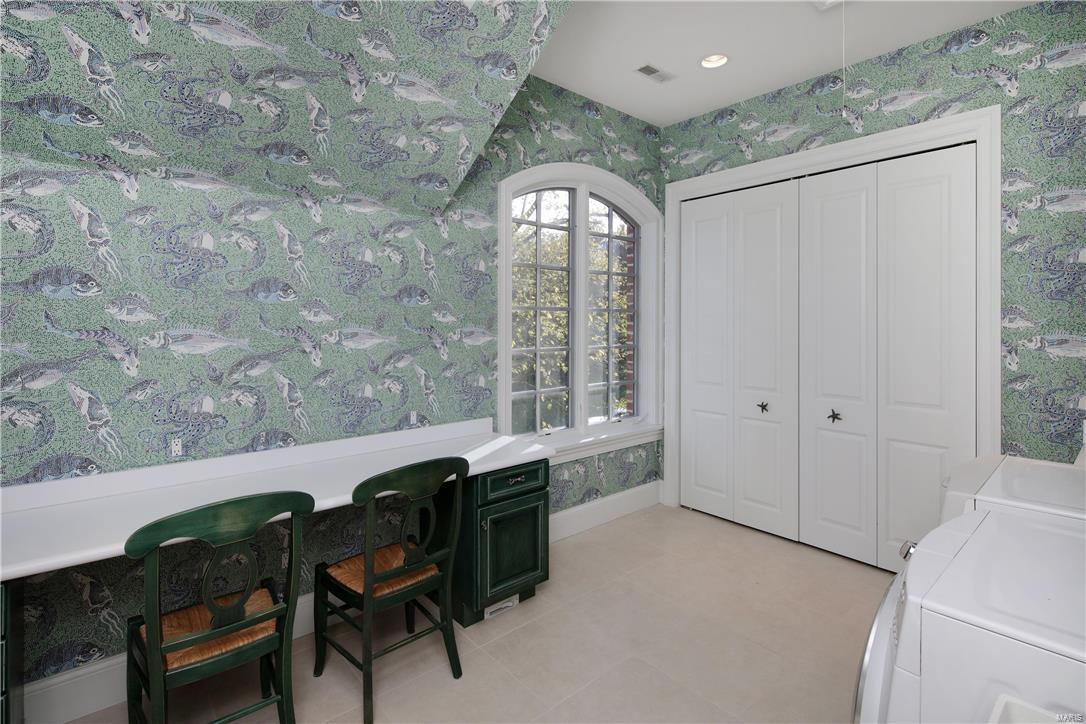 S Warson Road - Residential