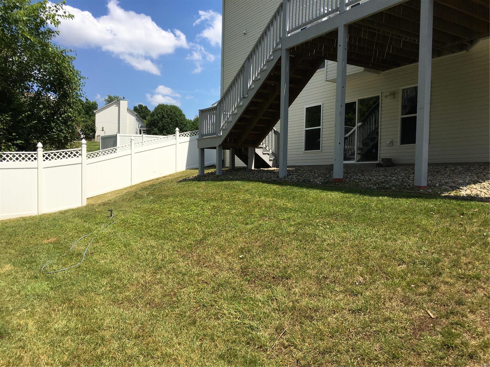 Sandistan Manor - Residential