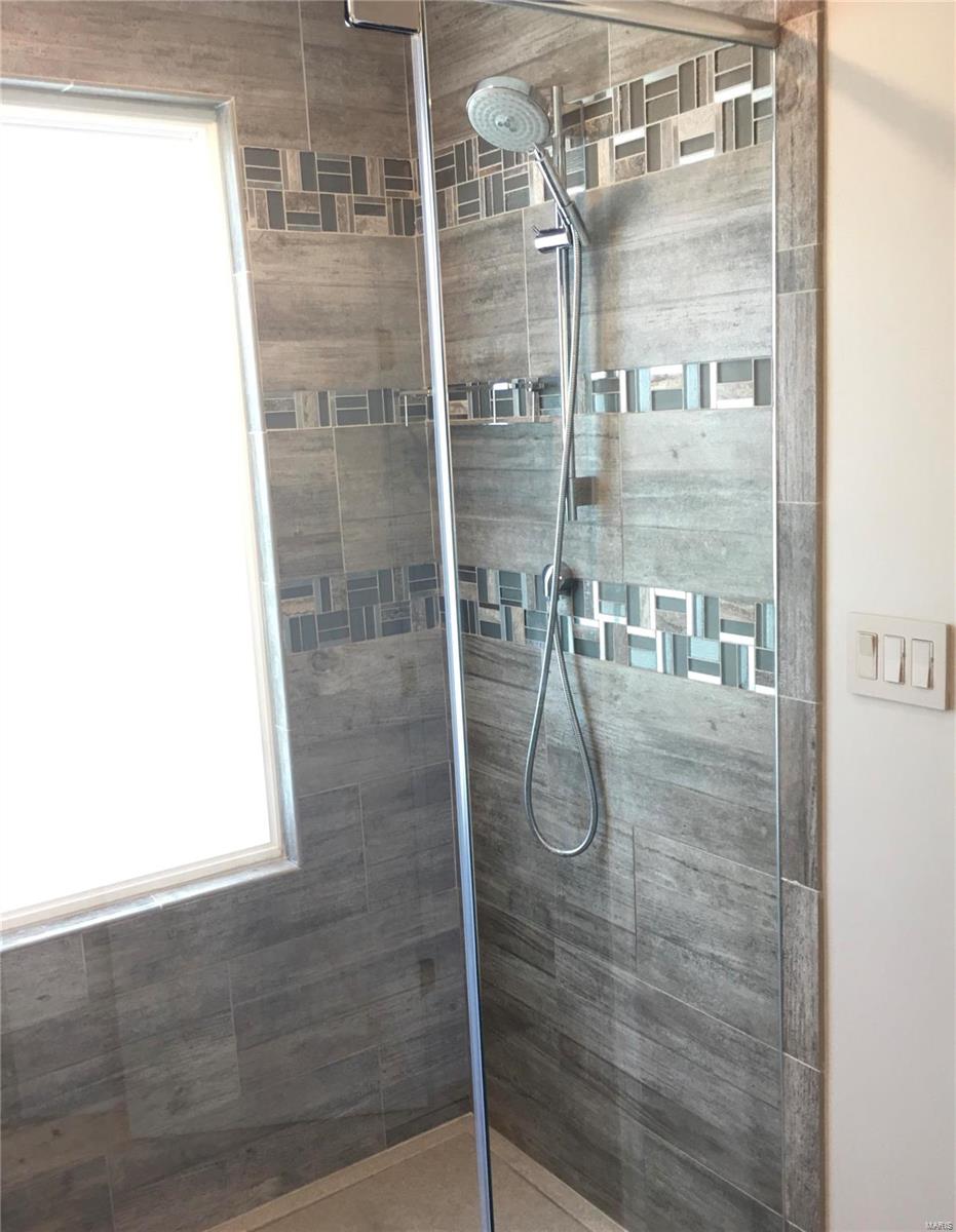 Sandistan Manor - Residential