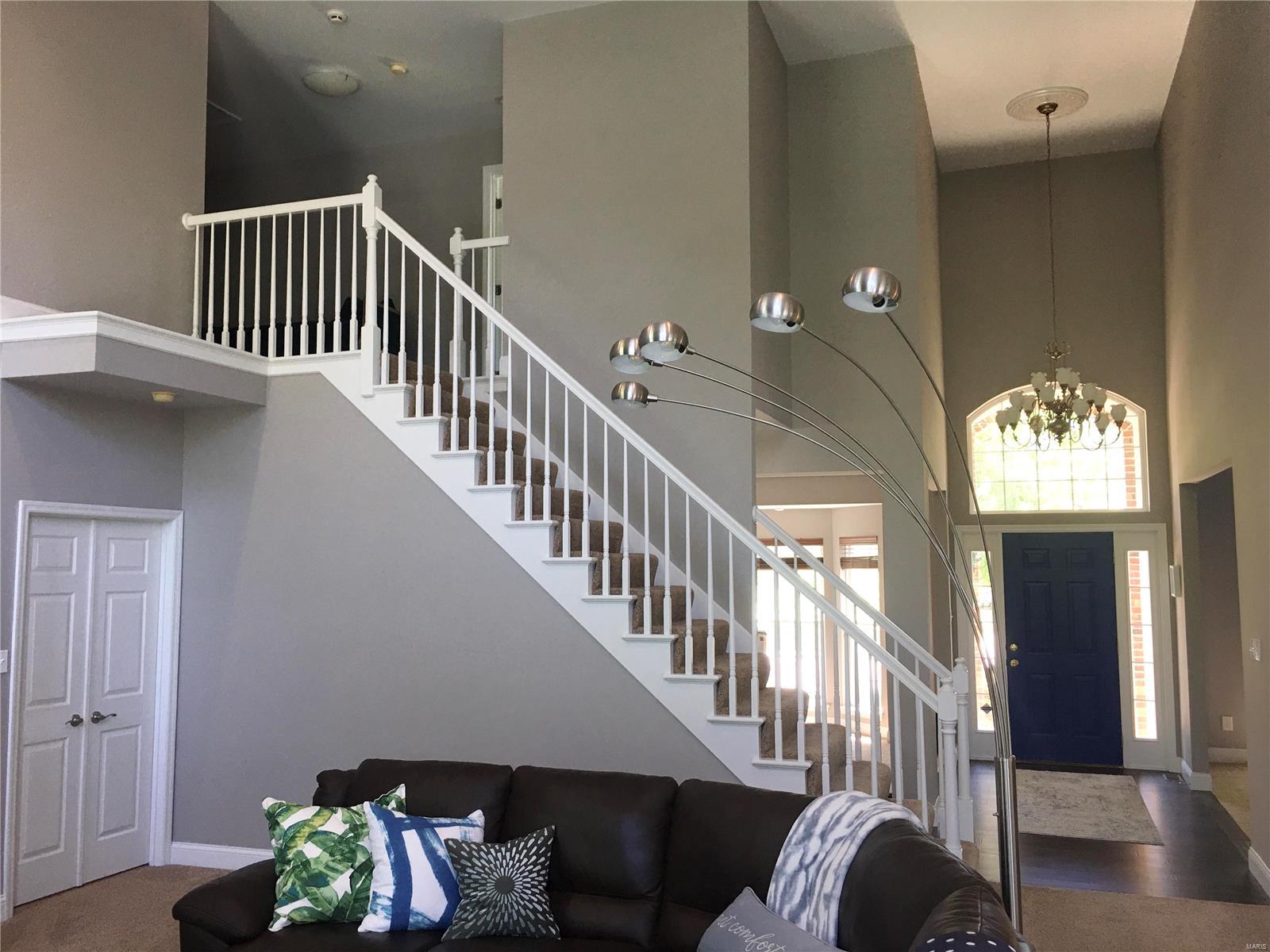 Sandistan Manor - Residential