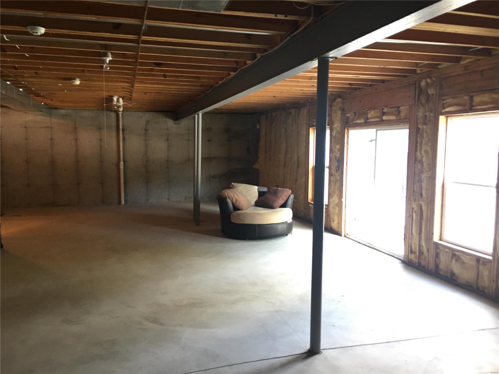 Sandistan Manor - Residential