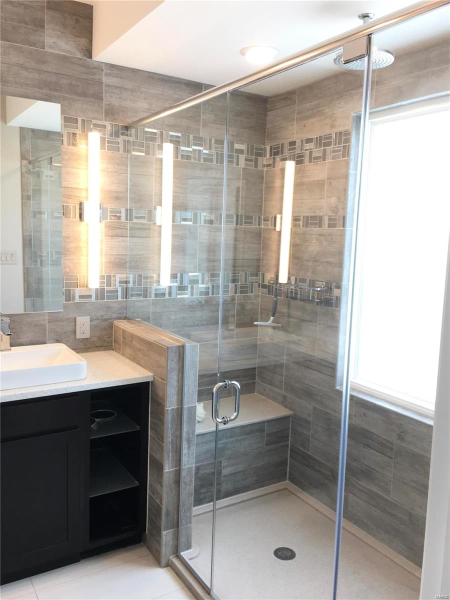 Sandistan Manor - Residential