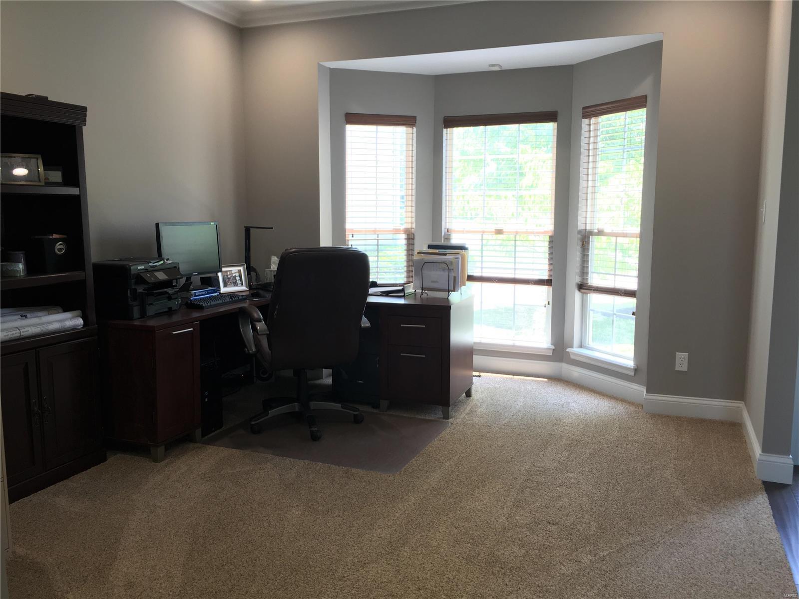 Sandistan Manor - Residential