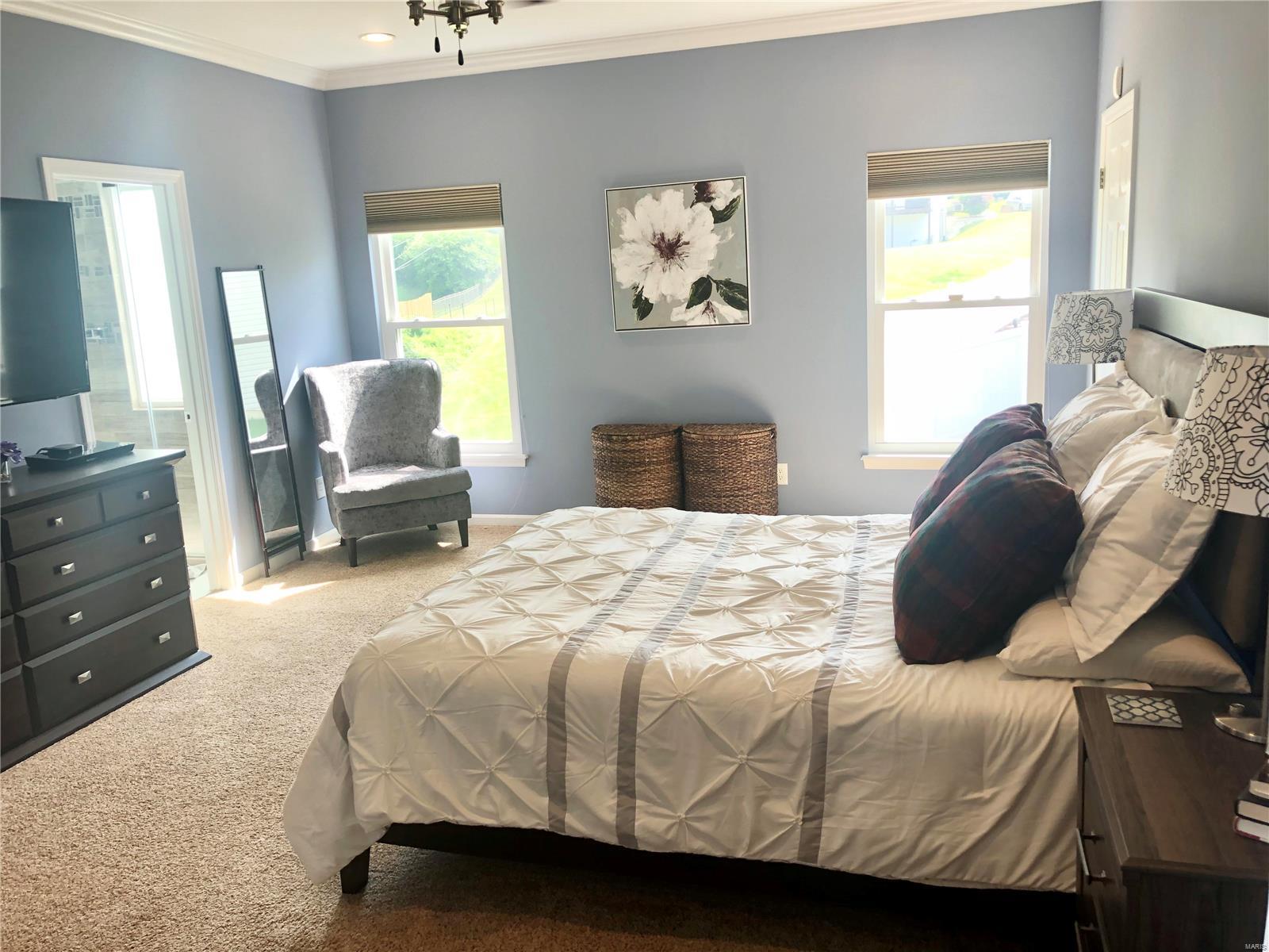 Sandistan Manor - Residential