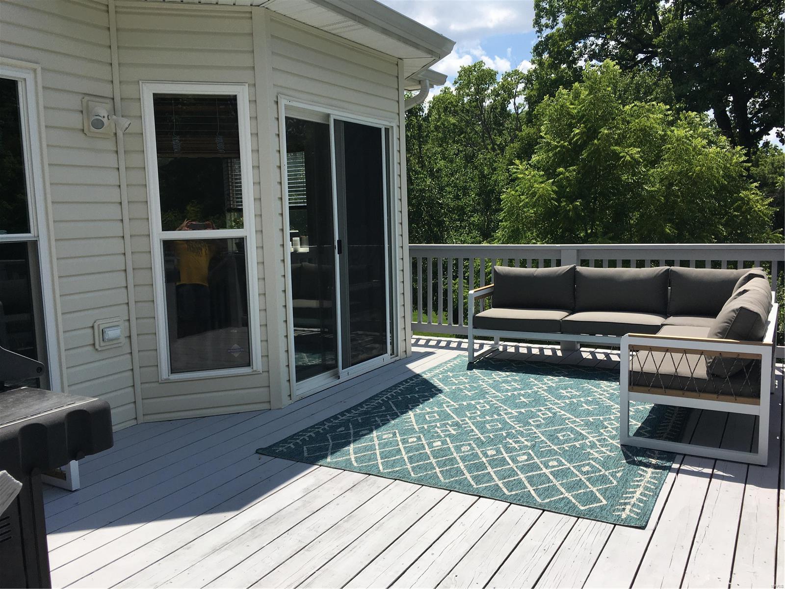 Sandistan Manor - Residential