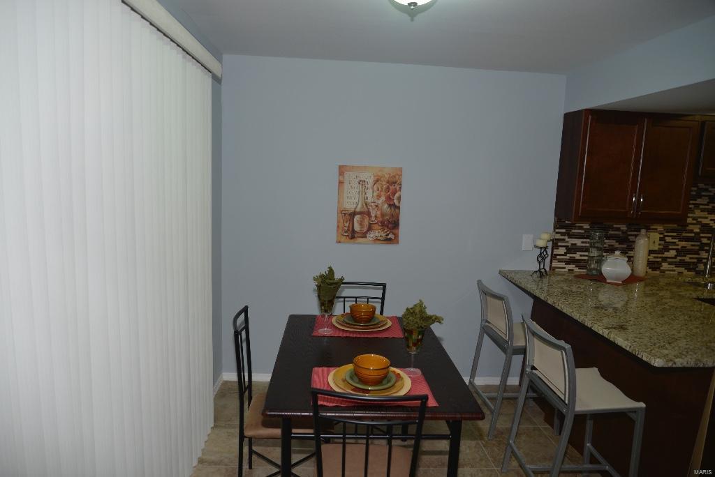 Lin Capri Manor Condo - Residential