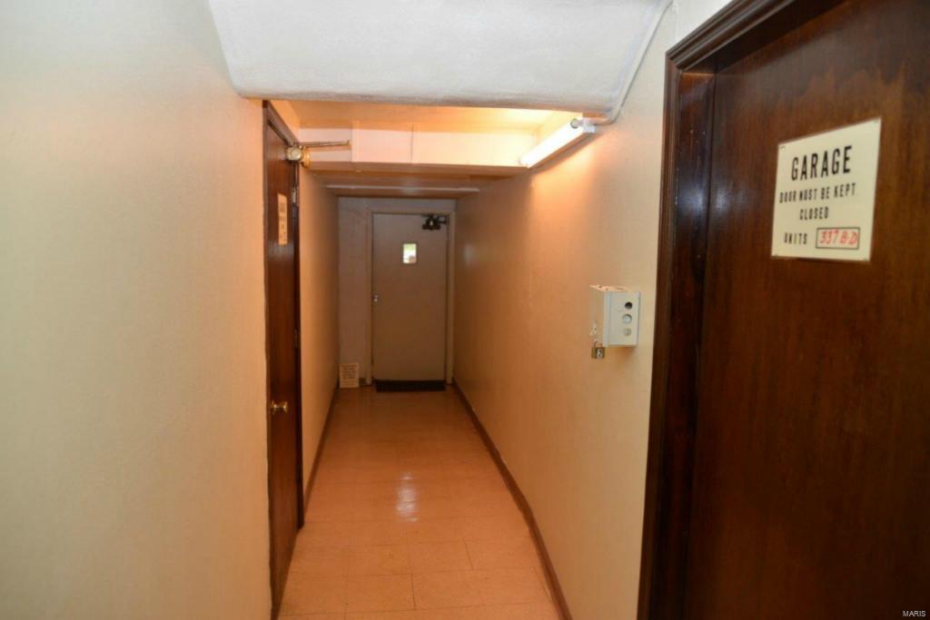 Lin Capri Manor Condo - Residential