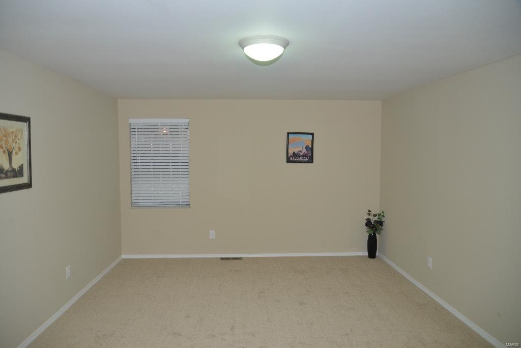 Lin Capri Manor Condo - Residential