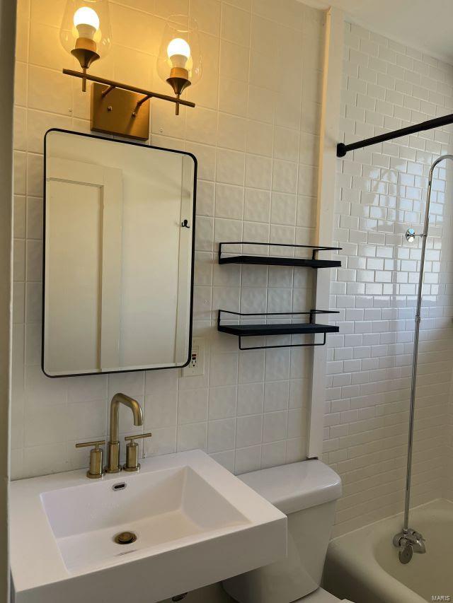 Haydens Blvd Heights Add - Residential Income