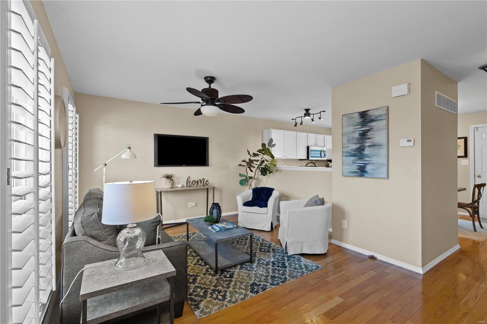 Estates At Parkview Two The - Residential