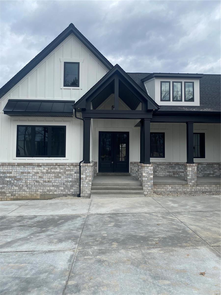 Summit Tr - Residential