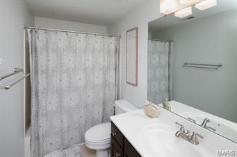 Country Lake Estates - Residential