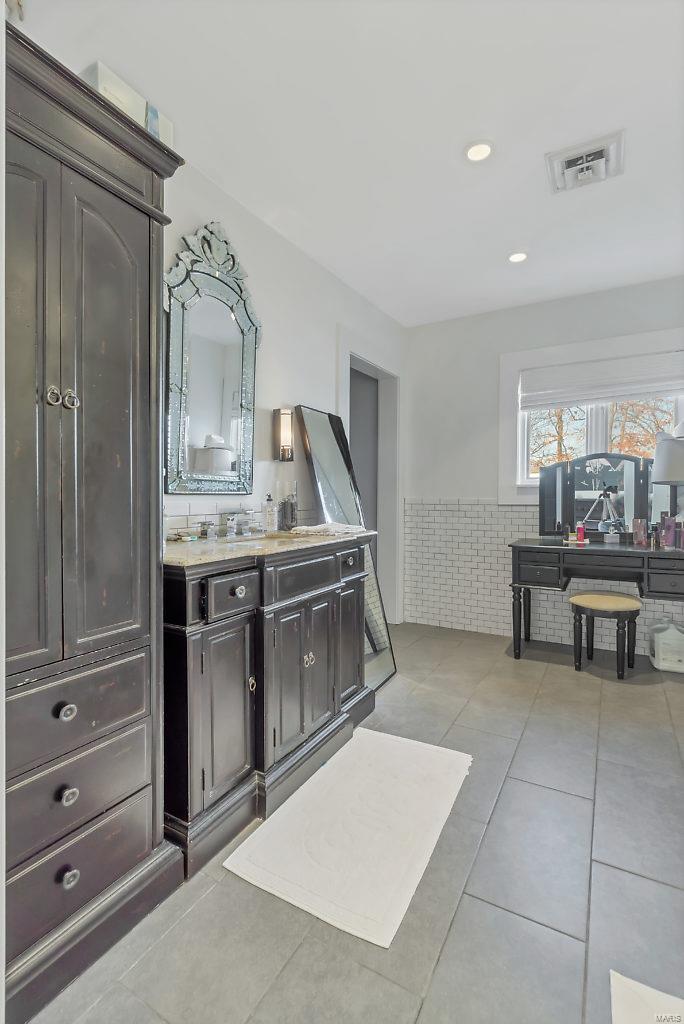 Carolewood Estates - Residential