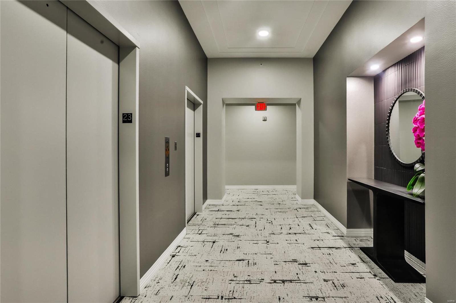 Park East Tower - Residential