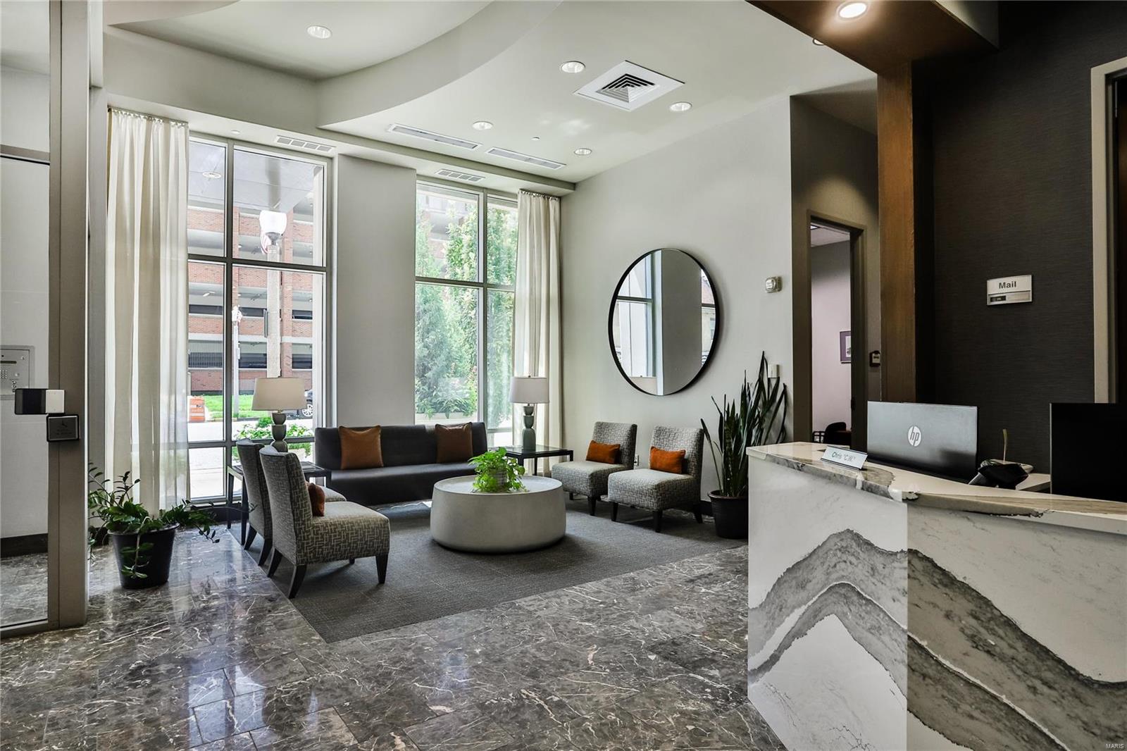 Park East Tower - Residential