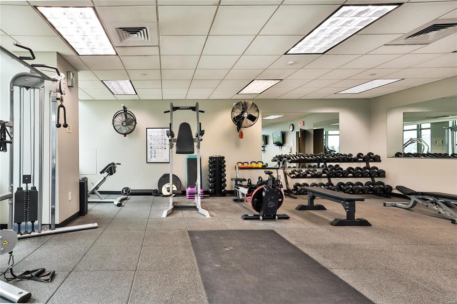 Park East Tower - Residential