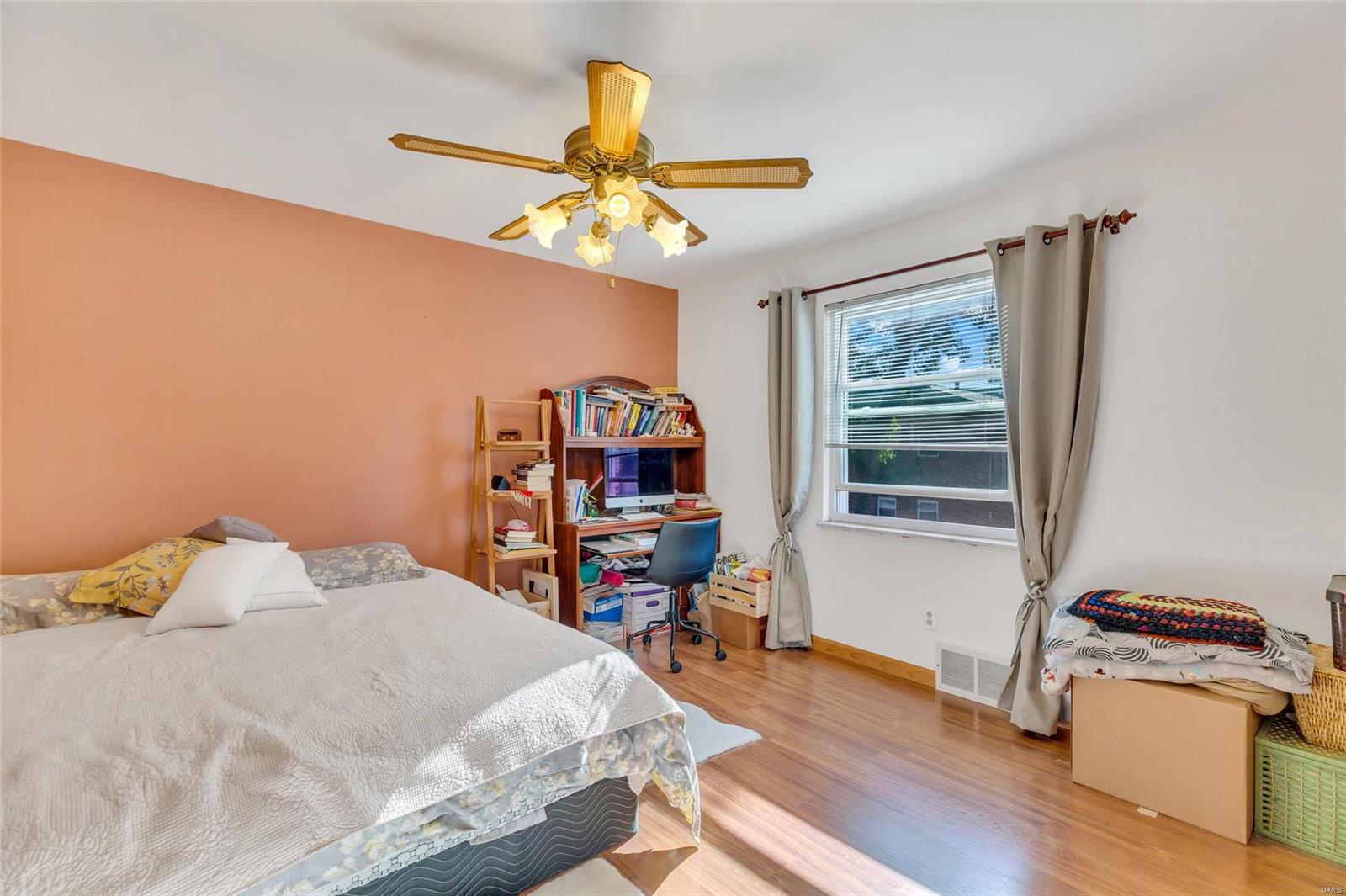 Colonial Woods Condo - Residential