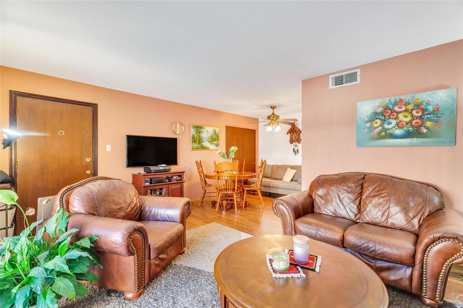 Colonial Woods Condo - Residential