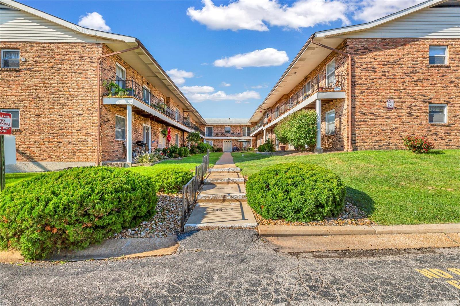 Colonial Woods Condo - Residential