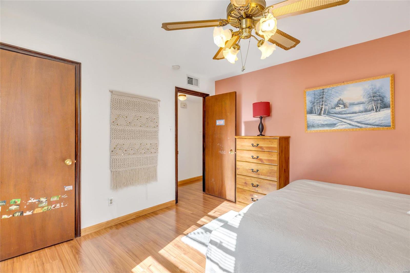 Colonial Woods Condo - Residential