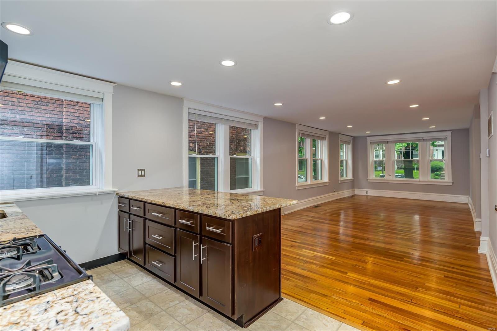 Hi Pointe - Residential Income