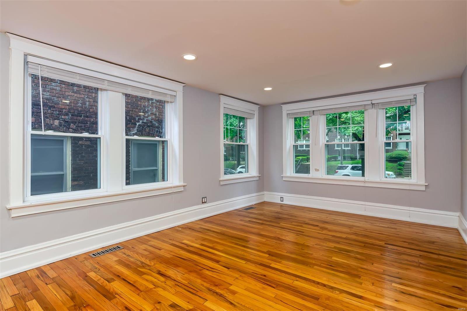 Hi Pointe - Residential Income