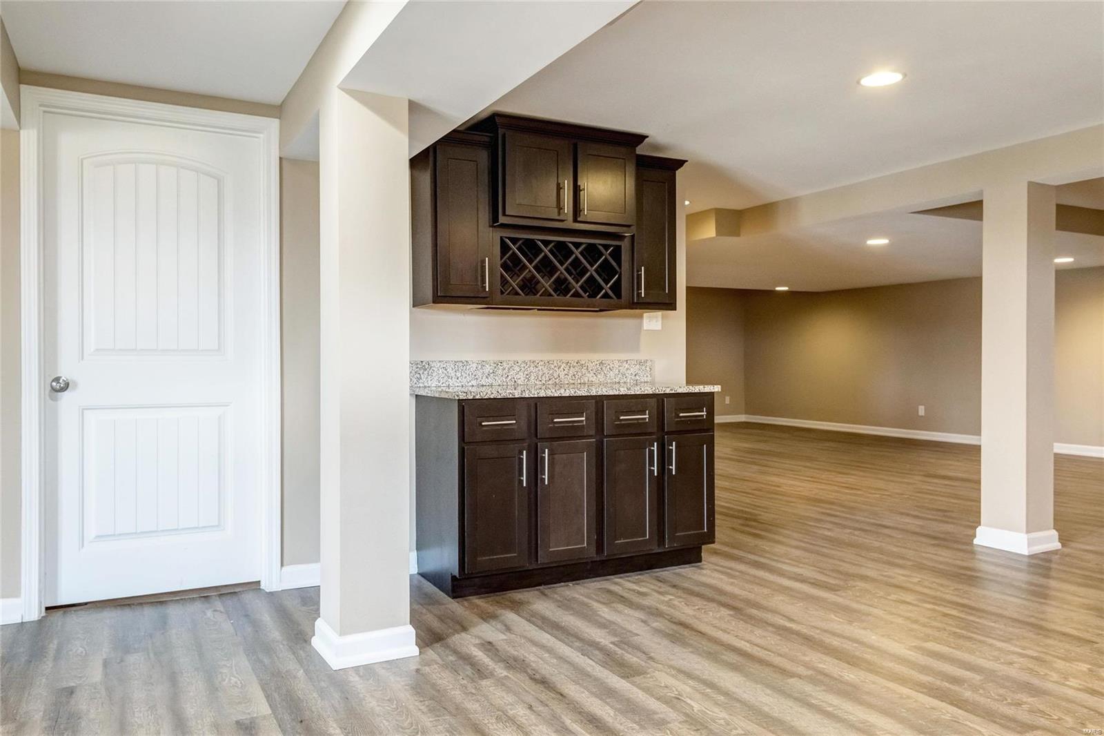 Creve Coeur Place 2 - Residential