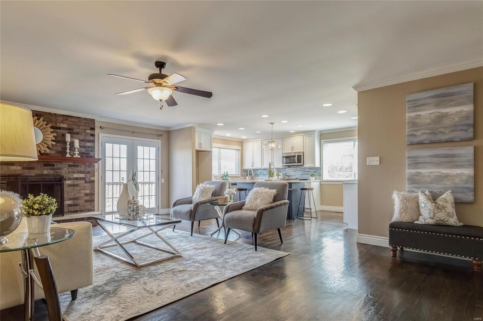 Creve Coeur Place 2 - Residential