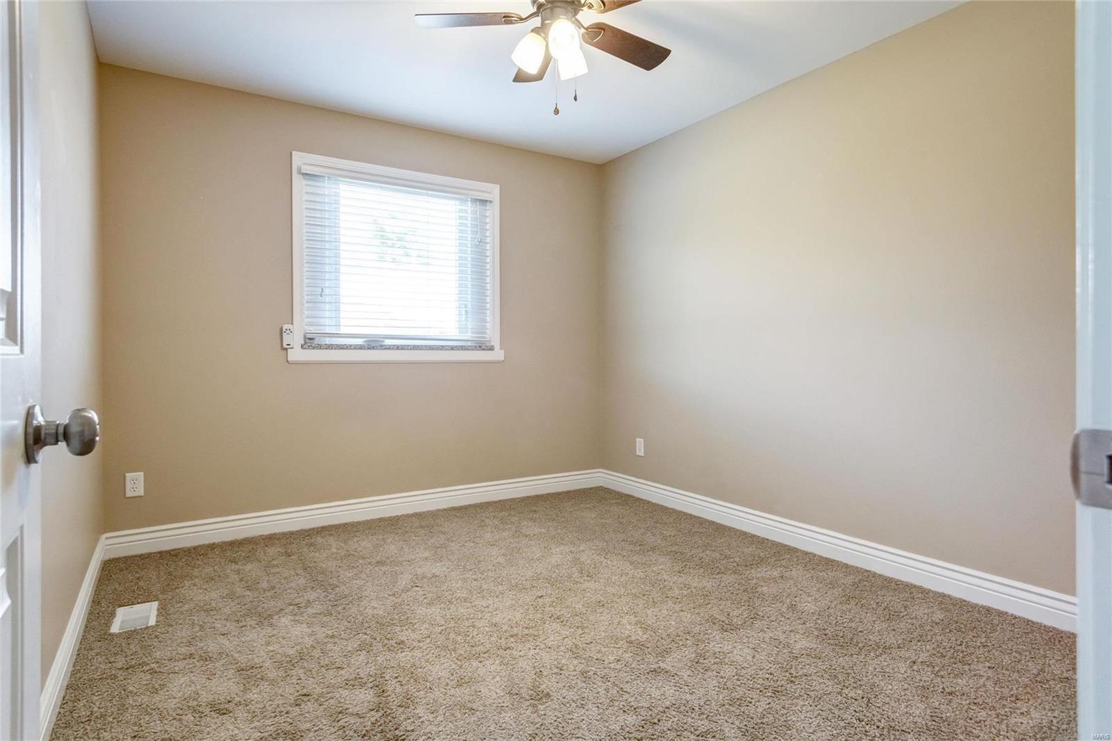 Creve Coeur Place 2 - Residential