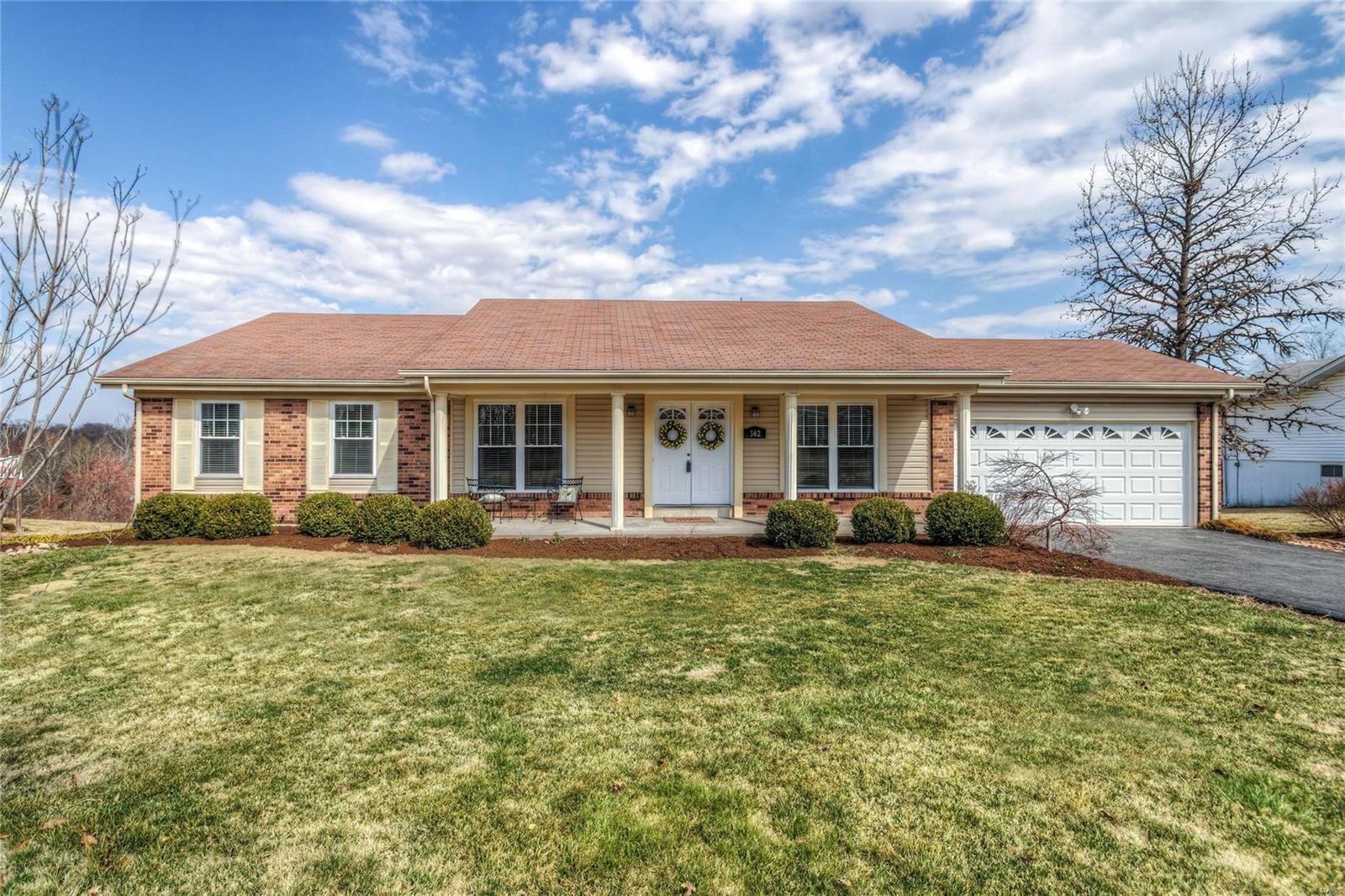 Creve Coeur Place 2 - Residential