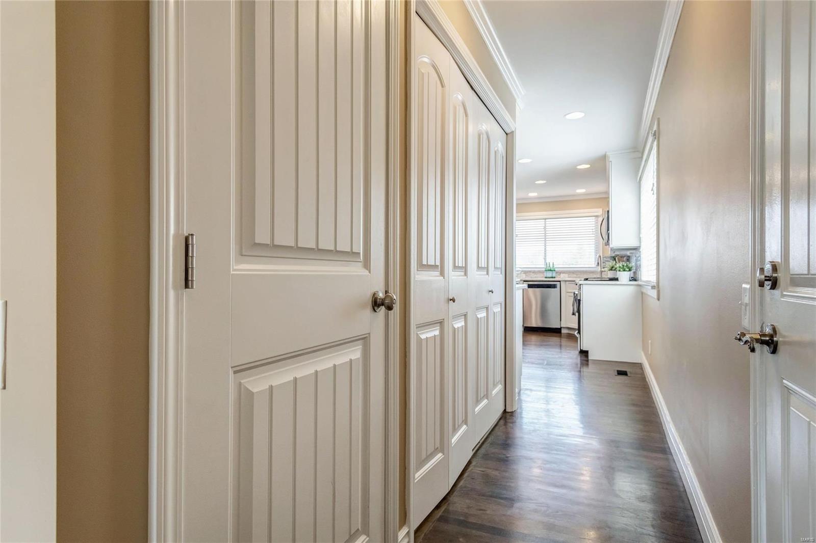 Creve Coeur Place 2 - Residential