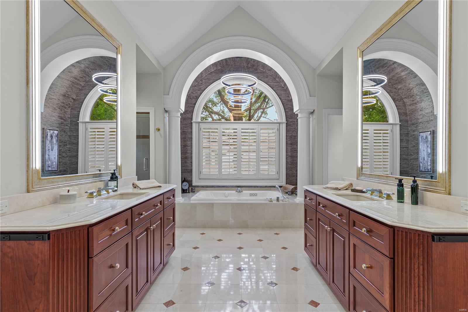 Manderleigh - Residential