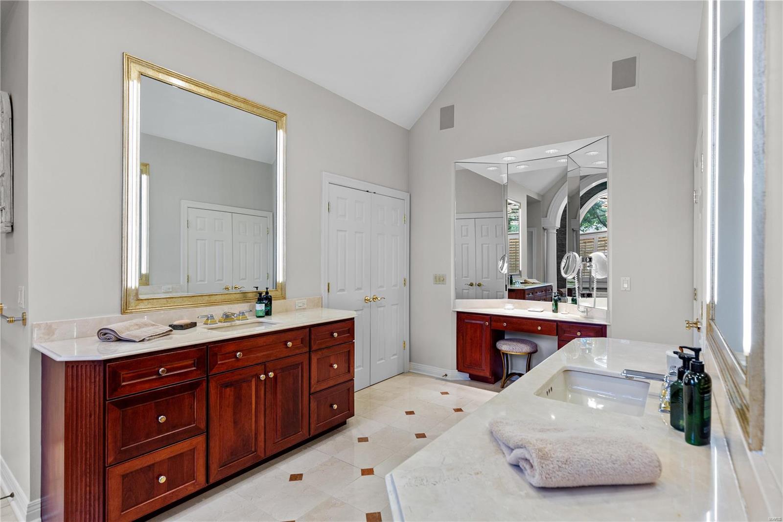 Manderleigh - Residential