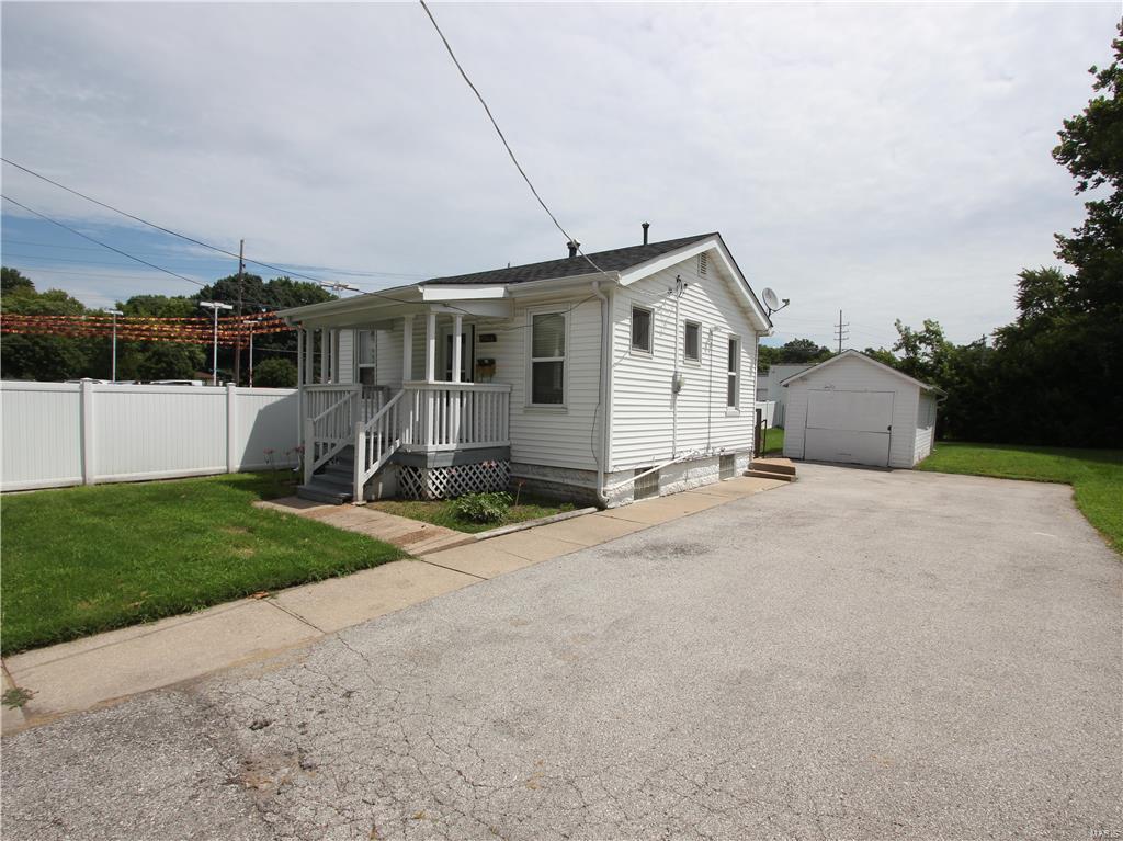 Breckenridge Place - Residential Lease