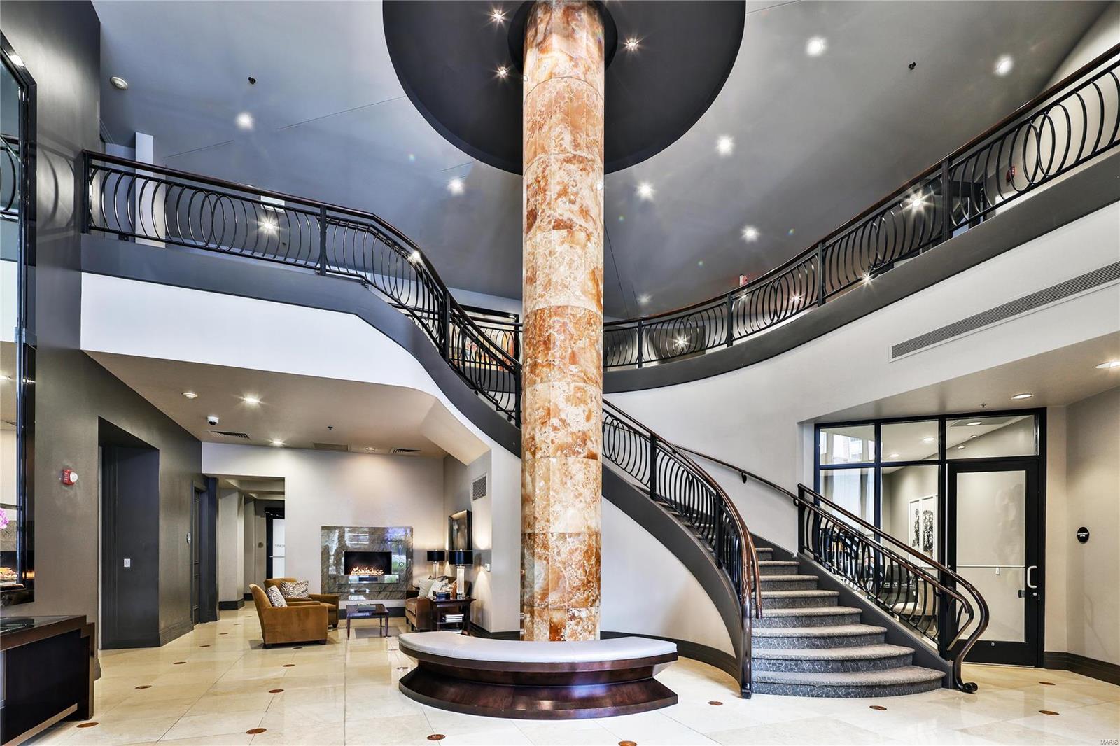 Crescent Condo - Residential