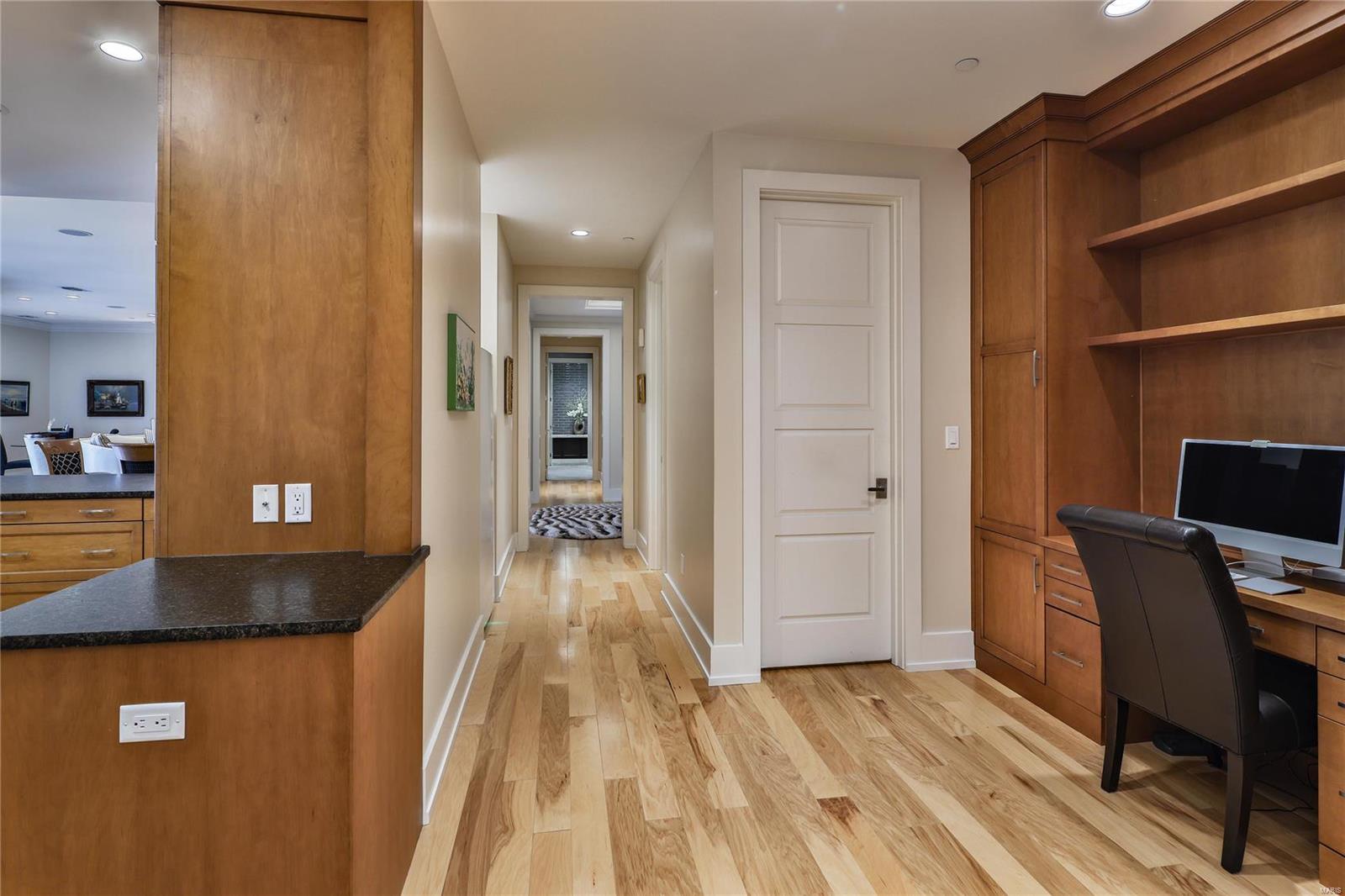 Crescent Condo - Residential