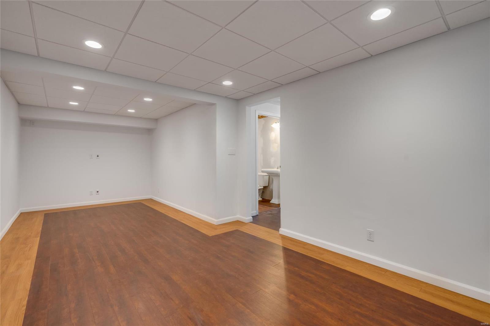 Five Oaks - Residential