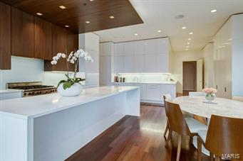 Plaza In Clayton A Condo The - Residential