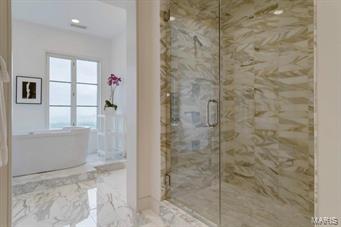 Plaza In Clayton A Condo The - Residential