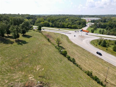 Tiny photo for 73 New London Gravel Road, Hannibal, MO 63401 (MLS # 24049856)