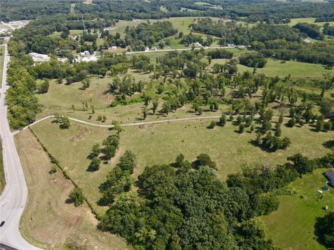 Tiny photo for 73 New London Gravel Road, Hannibal, MO 63401 (MLS # 24049856)