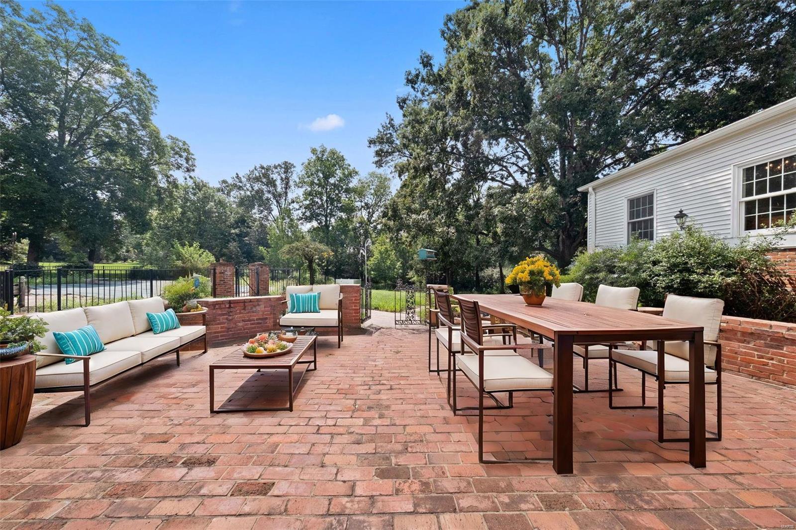 Trails End - Residential