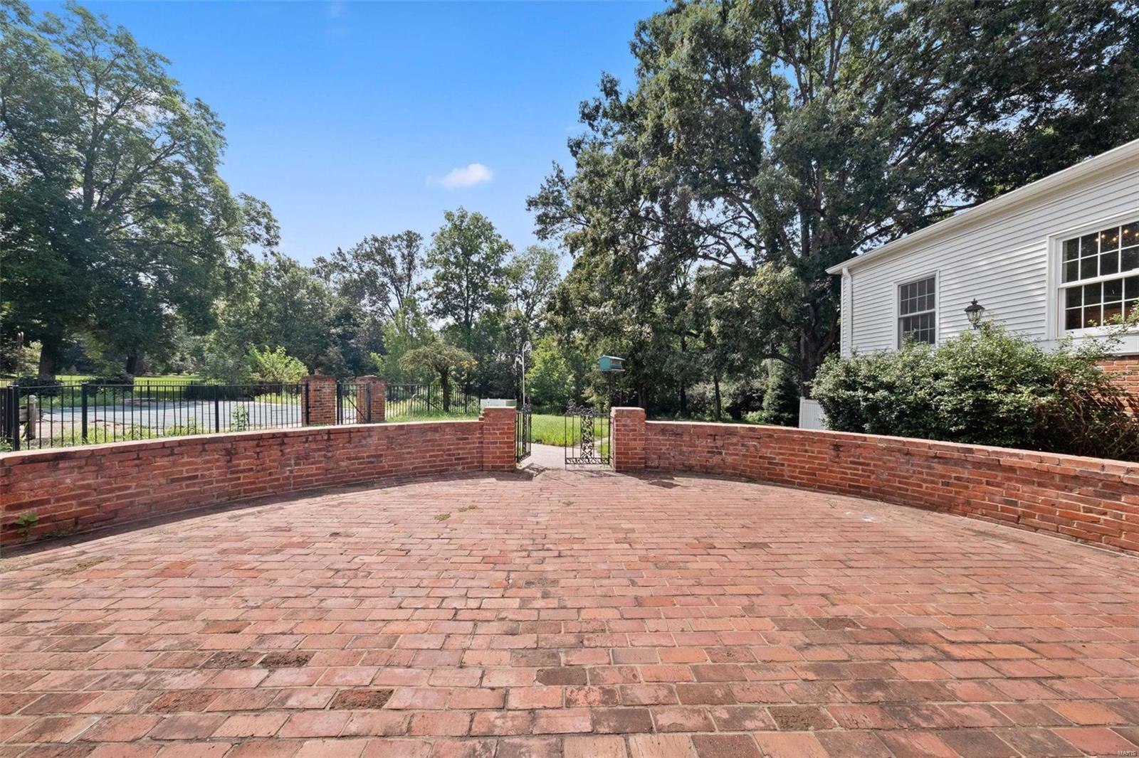 Trails End - Residential