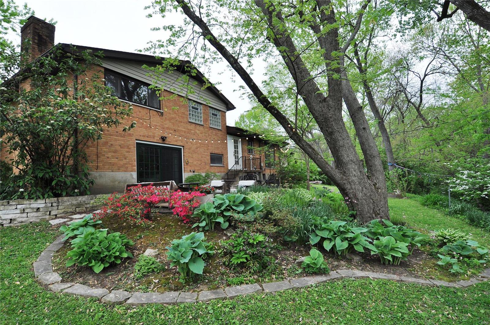 Char Bea Manor - Residential