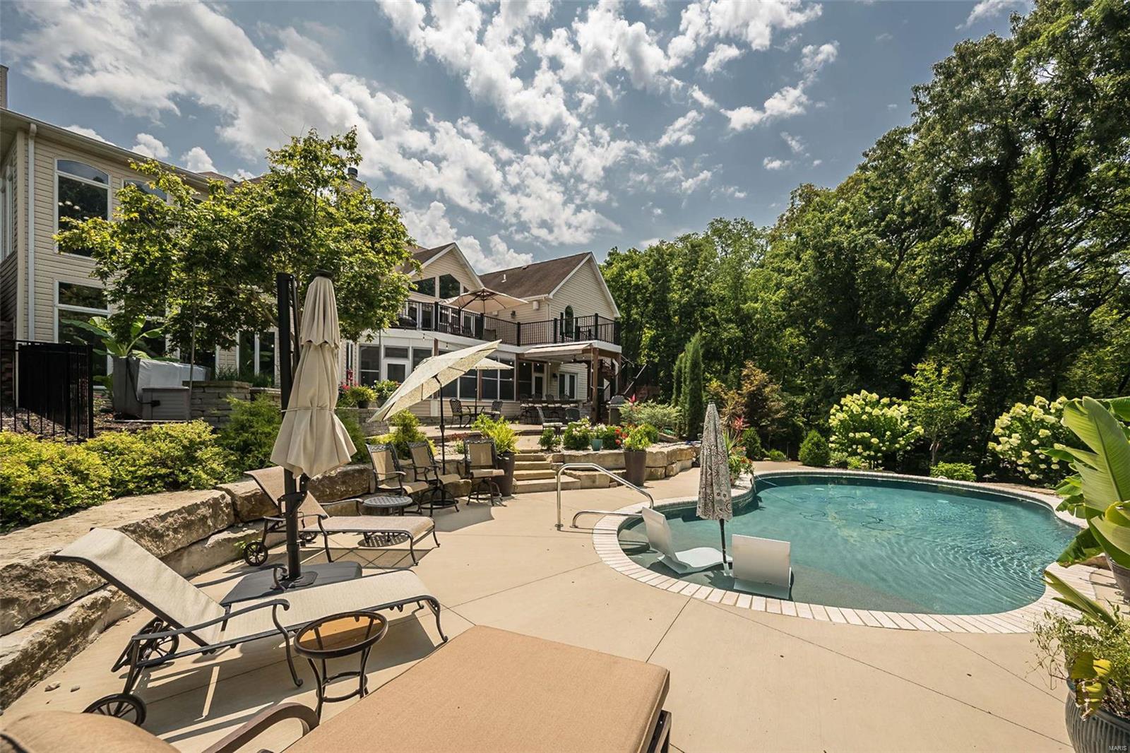 Linden Grove Lane - Residential