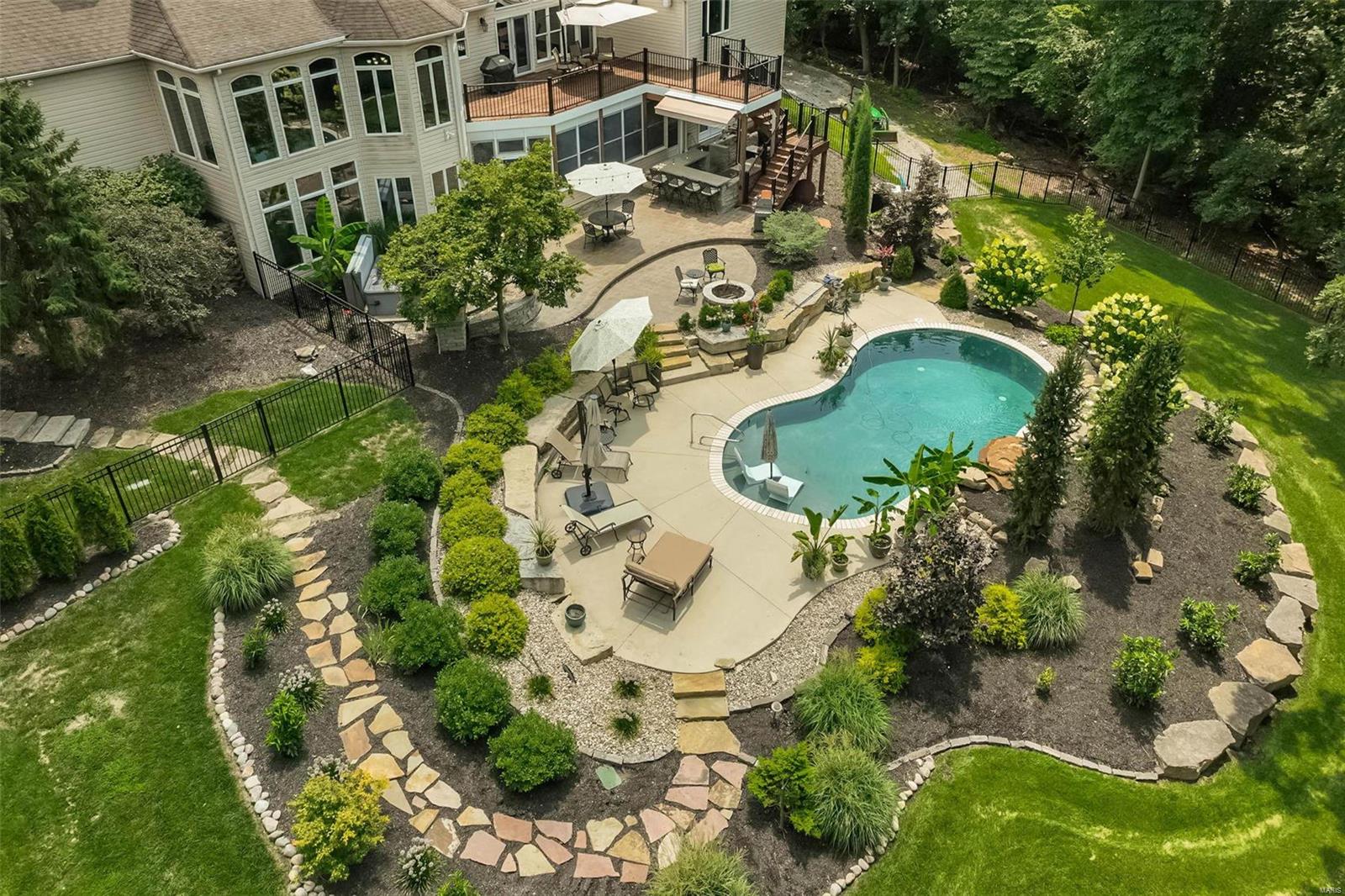 Linden Grove Lane - Residential