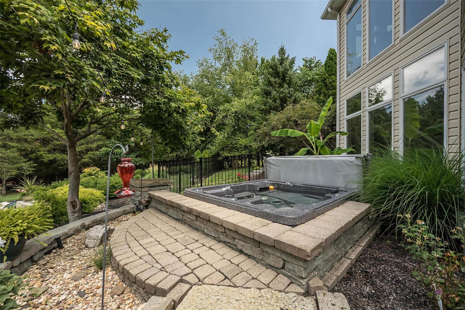 Linden Grove Lane - Residential